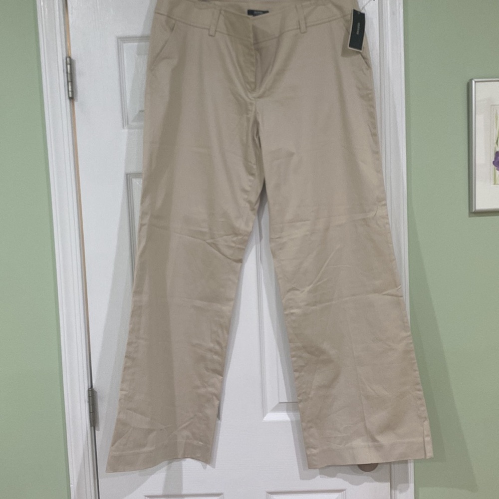 NWT Alfani khaki pants size 16 98% Cotton 2% Spandex. Soft and luxurious feel.